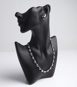 Tiffany and Co. Peretti Bean Earrings and Necklace