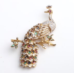 18K Yellow Gold En Tremblant Peacock Brooch