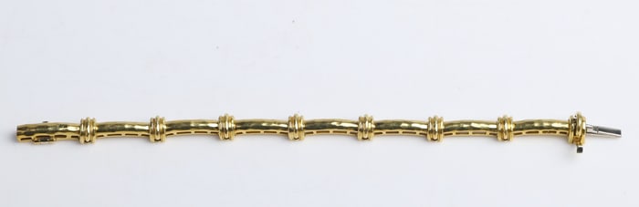 18K Hammered Link Henry Dunay Bracelet