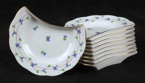(9) Herend Blue Garland crescent salad plates