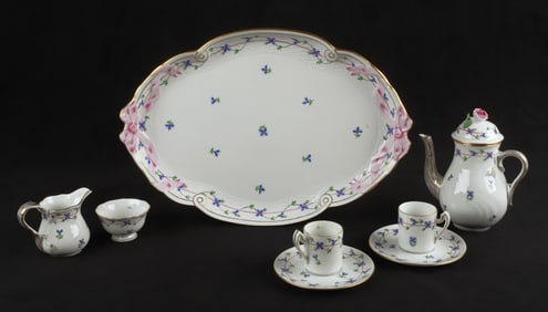 (8) Piece Herend Blue Garland child's coffee set