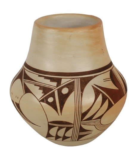 Joy Navasie Second Frog Woman Hopi Pottery Jar (1 of 8)