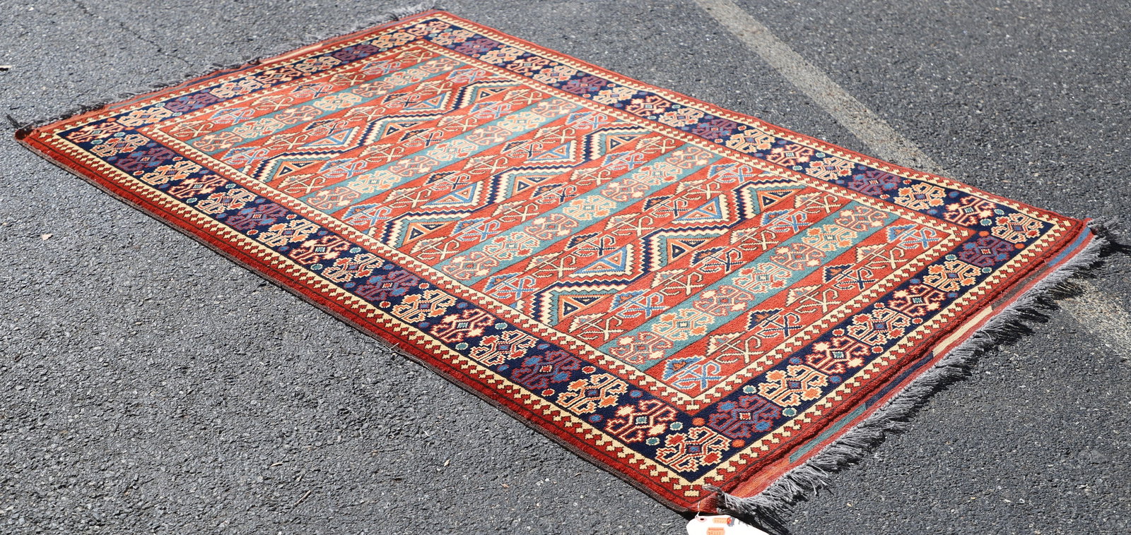 4' X 6' Modern Afghan Rug: 4' X 6' Modern Afghan Rug