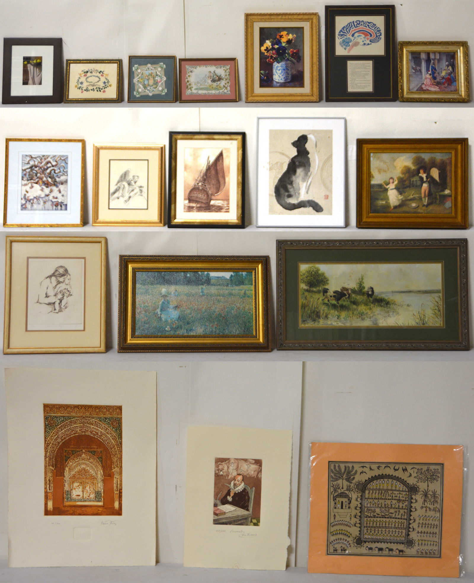 Lot of 18 misc. decorative pieces (1 of 13)