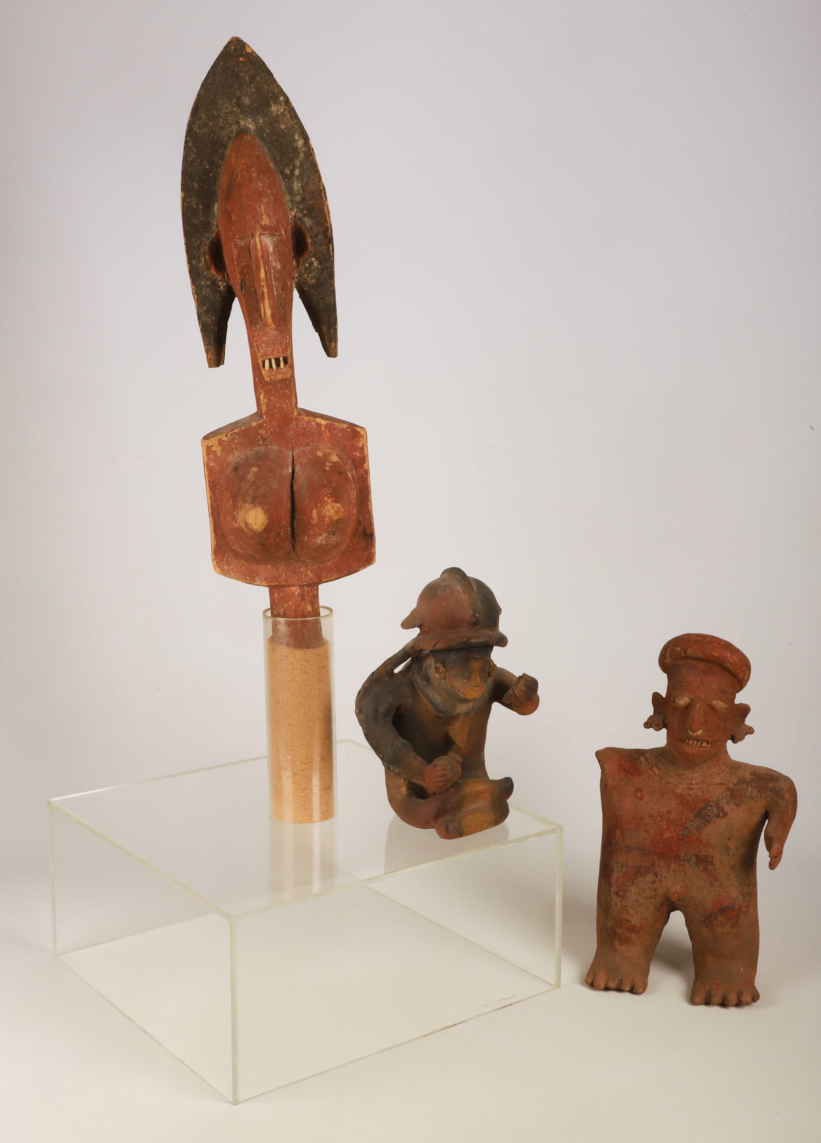 African Carved Wood Bust & Pre Columbian Figures (1 of 18)