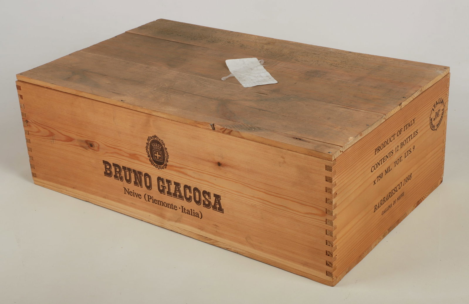 1998 Bruno Giacosa Barbaresco Gallina di Neive: 1998 Bruno Giacosa Barbaresco Gallina di Neive, sealed crate, (12) bottles, 750 ML, stored in an underground wine cellar.