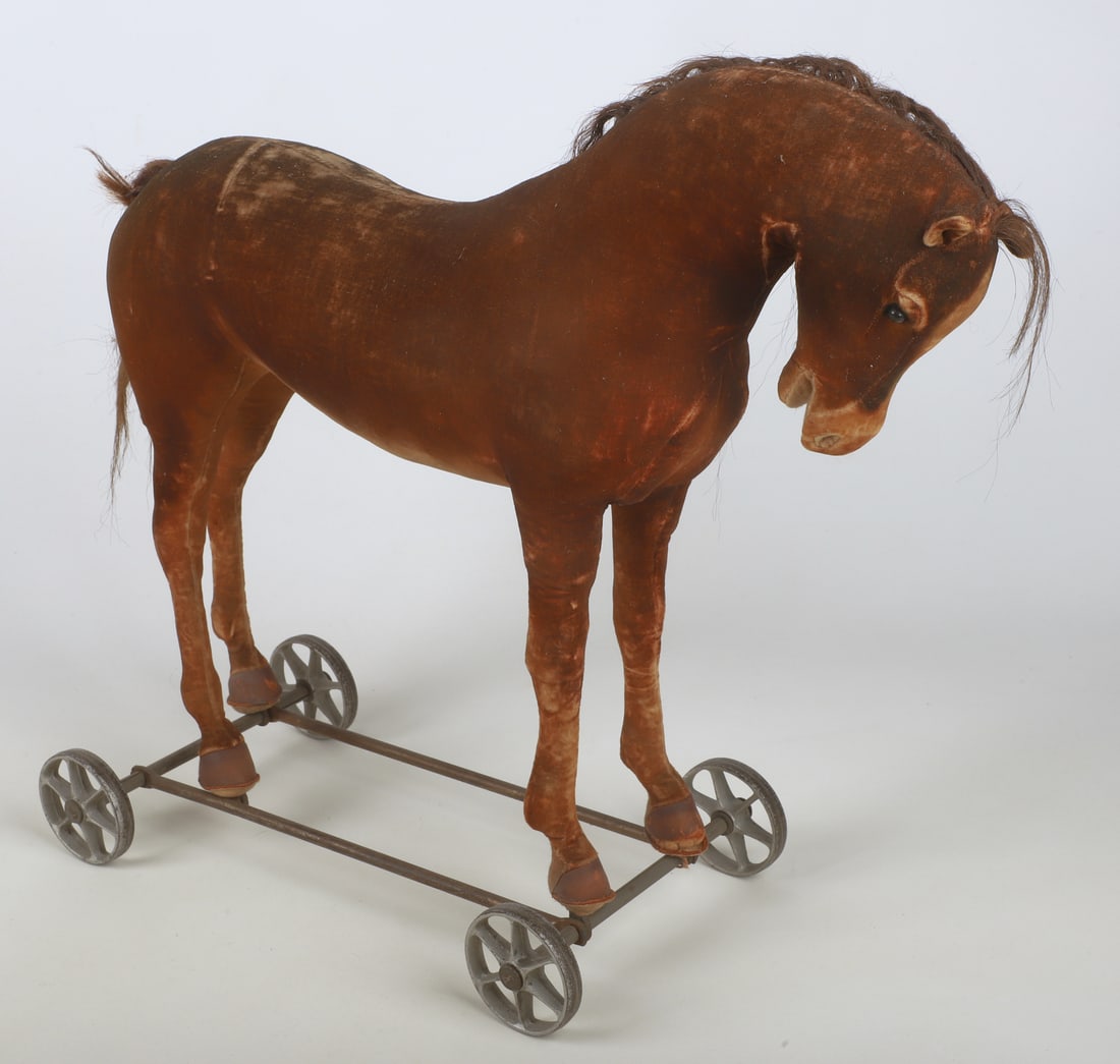 Steiff Style Chestnut Mohair Horse Pull Toy (1 of 10)