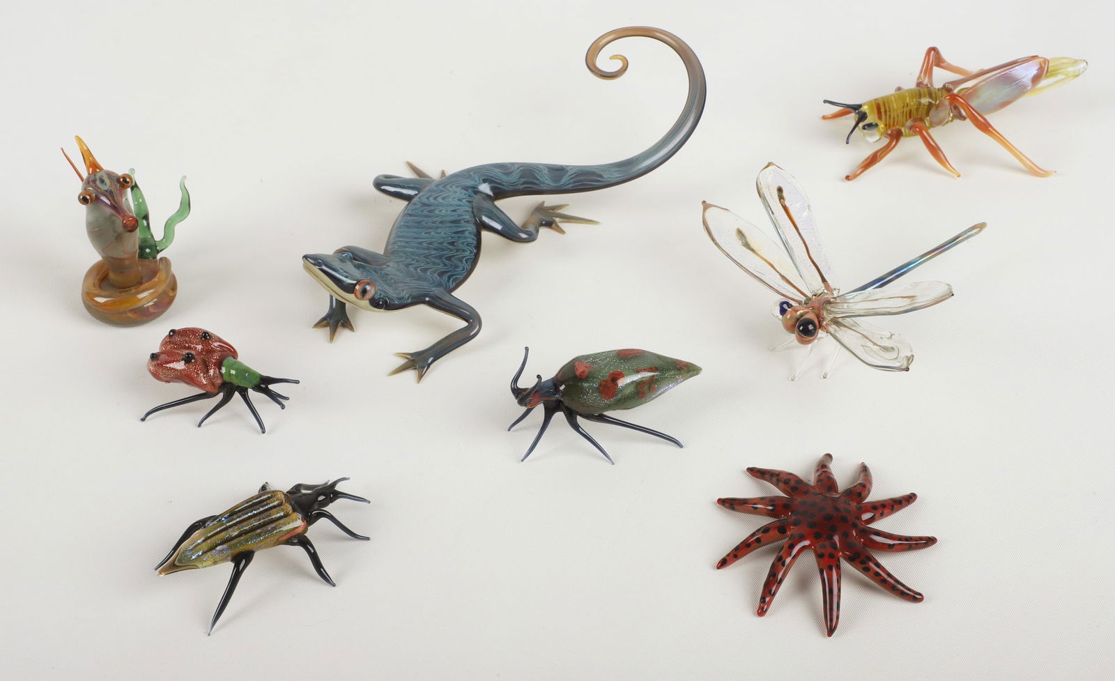 (8) Art Glass Bugs, Seahorse and Lizard Sculptures (1 of 10)