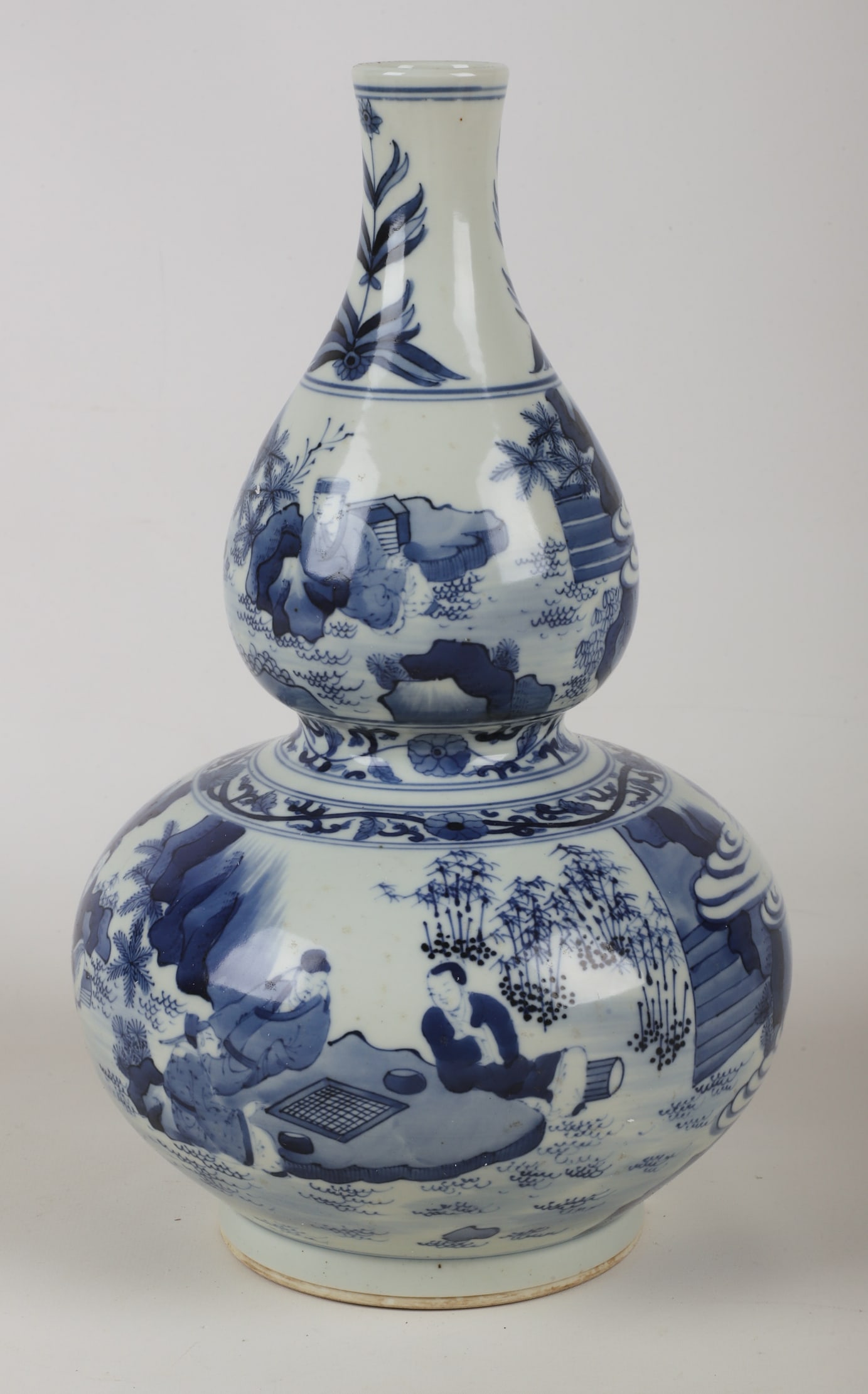 Chinese Blue and White Double Gourd Vase: Chinese blue and white double gourd vase, 13"H, 8" dia, excellent condition.