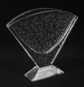 Baccarat Rendez-Vous Fantail Crystal Vase