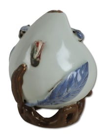 Korean Porcelain Peach Form Water Dropper