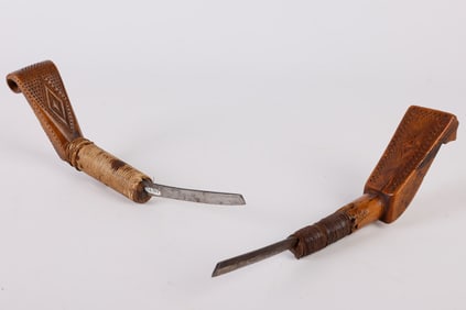 (2) Diamond Chip Carved Crooked Knives