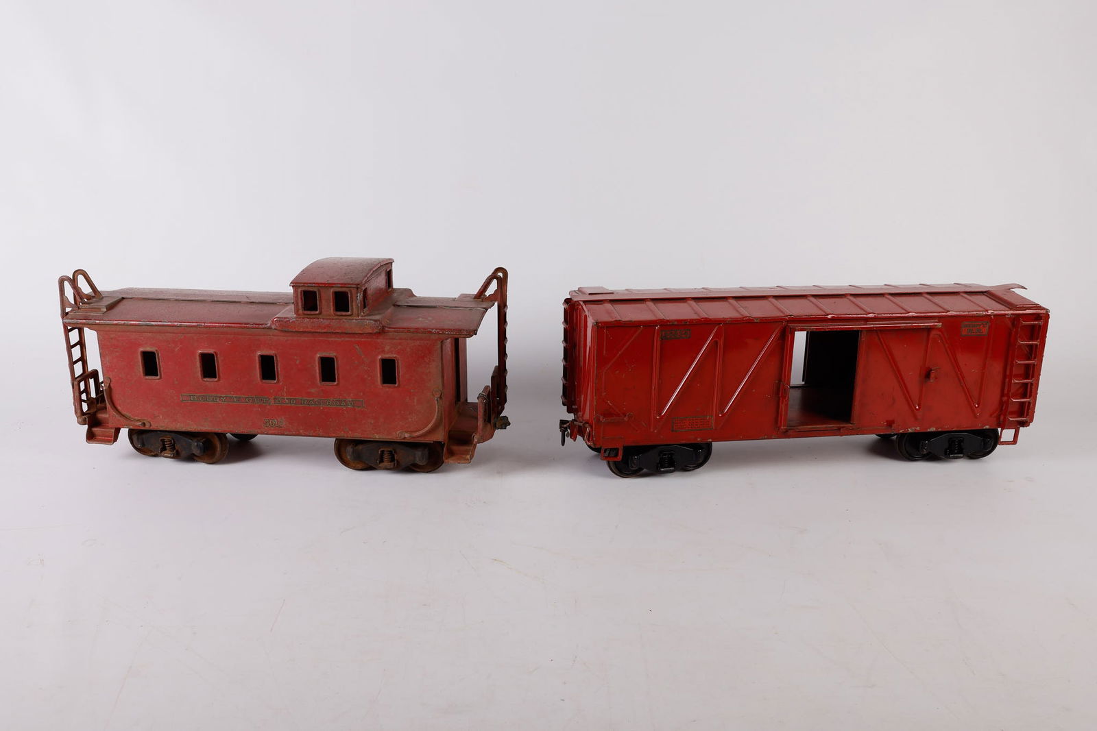 Buddy L Railroad Box Car and Caboose (1 of 8)