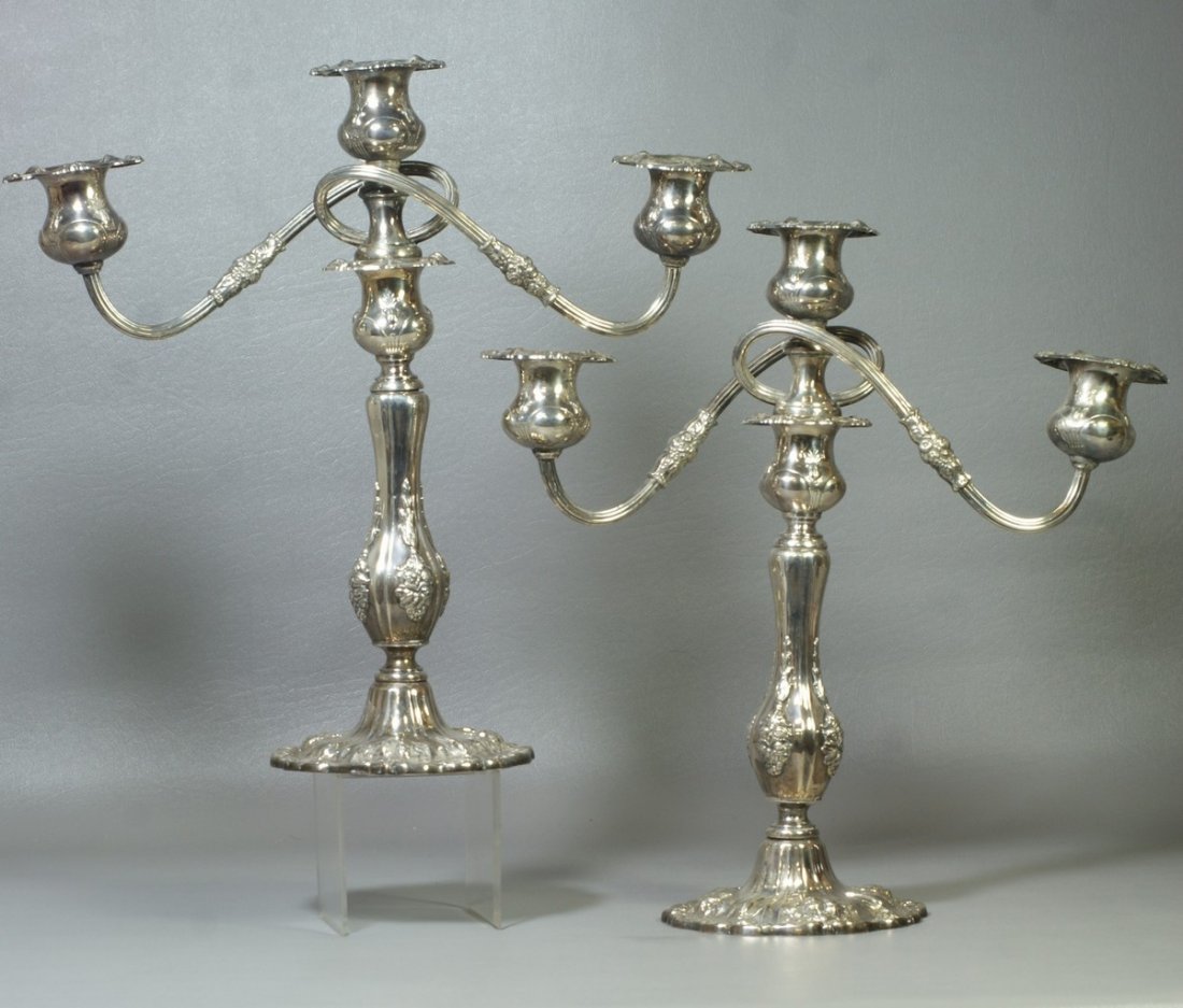 Pr Reed & Barton Francis I sterling silver conver: Pr Reed & Barton Francis I sterling silver convertible 3 arm candelabra, one socket fits loosely, arms bent a little, 14" tall, X5691
