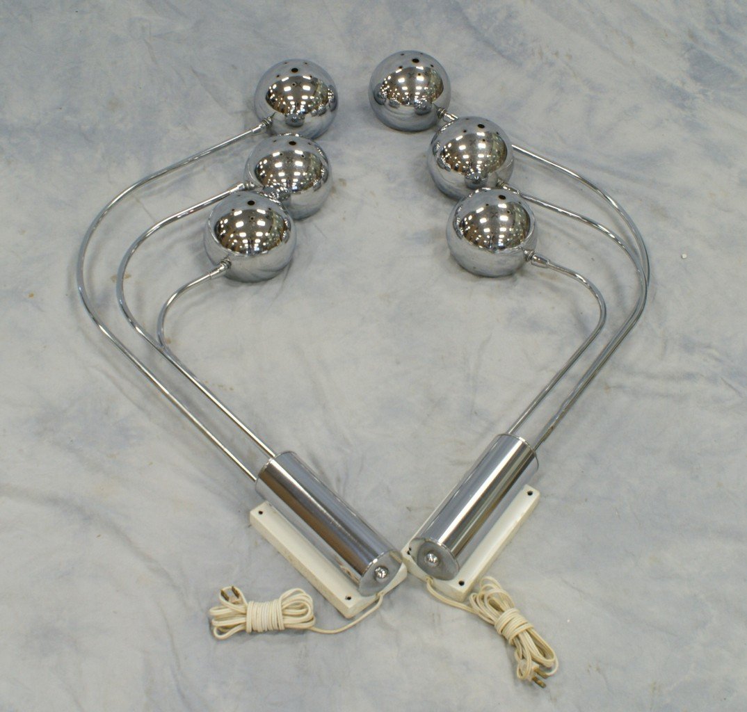 Pr Mutual Sunset Lamp Mfg Co 3 arm chrome wall mounted : Pr Mutual Sunset Lamp Mfg Co 3 arm chrome wall mounted mid-century design light fixtures, 35" high