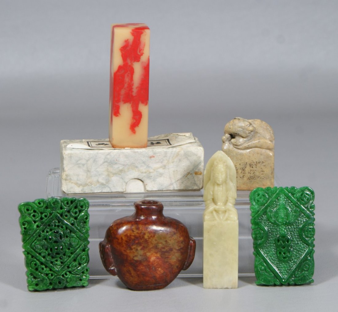(6) Asian objects, 3 stone seals, snuff bottle missing : (6) Asian objects, 3 stone seals, snuff bottle missing stopper, 2 spinach green jade sash decorations, largest 3"