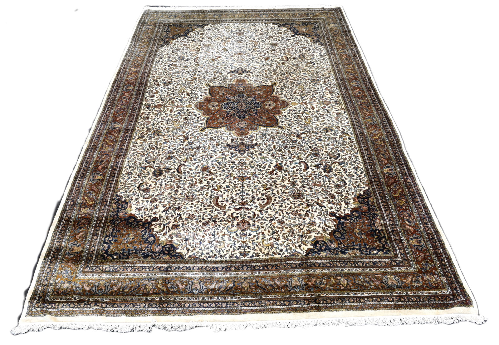 11'6" x 17'10" Persian Kashan: 11'6" x 17'10" Persian Kashan, sun fading to (1) side, mainly to border