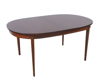 Henkel-Harris 2224 Federal style inlaid mahogany dining table