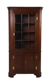 Henkel-Harris 1114HL Fairfax corner cabinet