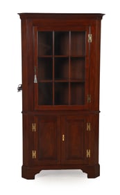 Henkel-Harris 1116HL corner cabinet