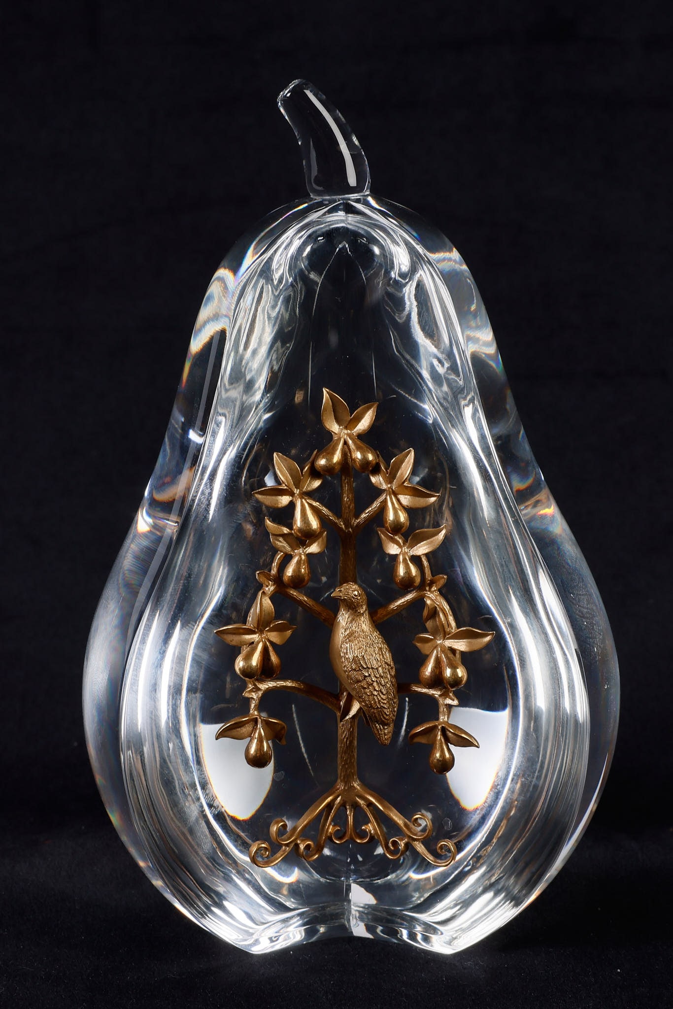 Steuben 'Partridge in a Pear Tree' Sculpture: Steuben 'Partridge in a Pear Tree' Sculpture, designed by Lloyd Atkins, a crystal pear, joined with an 18K gold vermeil partridge in pear tree at center, signed Steuben at underside, the tree branch m