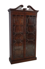 Mahogany curio/china cabinet