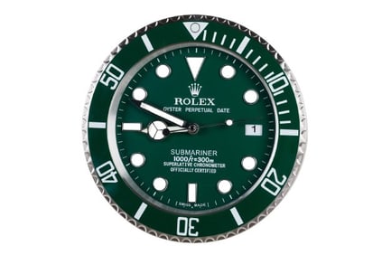 Clock Watch Dealer Display Rolex HULK