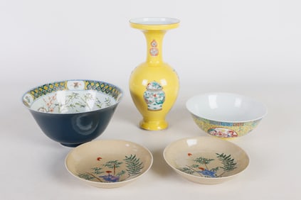 (5) Pieces Chinese Porcelain