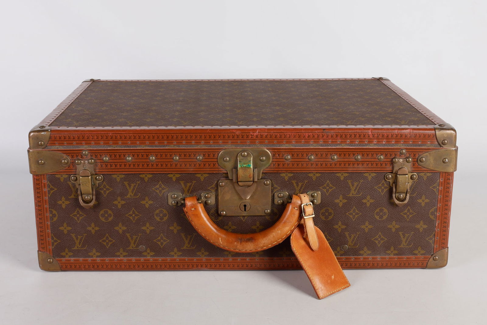 Louis Vuitton Alzer 70 hardsided suitcase (1 of 9)