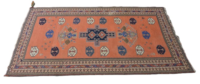 4'7" x 7'5" Soumak Kilim rug