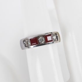 18K White Gold Diamond and Ruby Ring