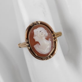 Yellow Gold Carved Cameo Ring