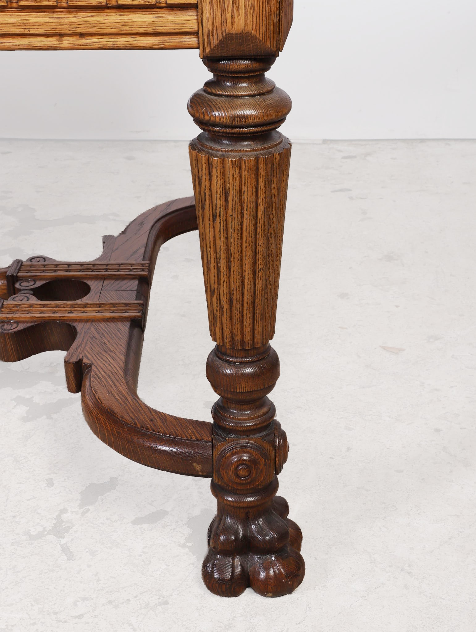 Victorian Tiger Oak Library Table - 5