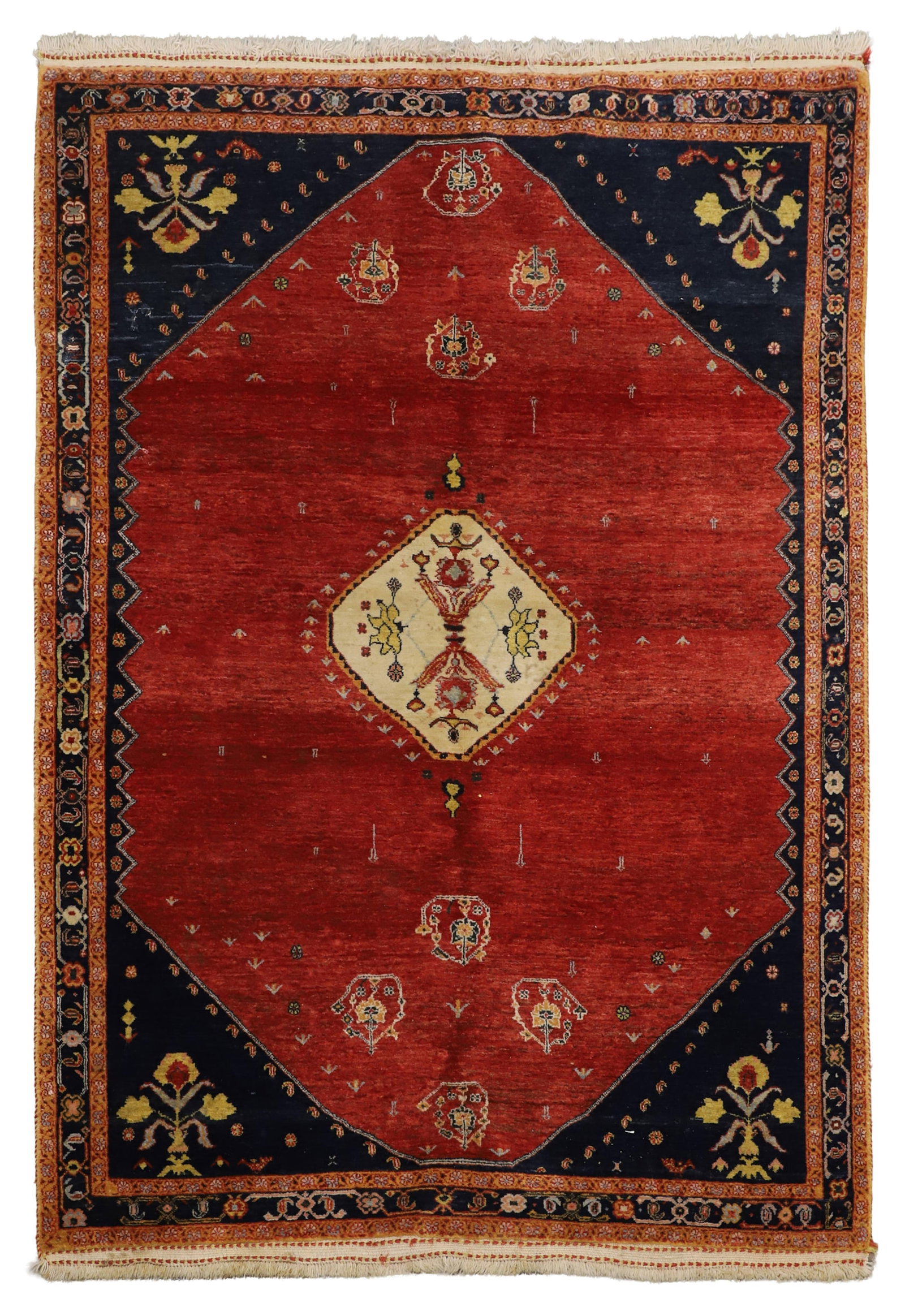 Vintage Ghashghai Rug, 5'1" x 7': Vintage Ghashghai Rug, 5'1" x 7' Vintage Ghashghai Rug. Size: 5'1" x 7'