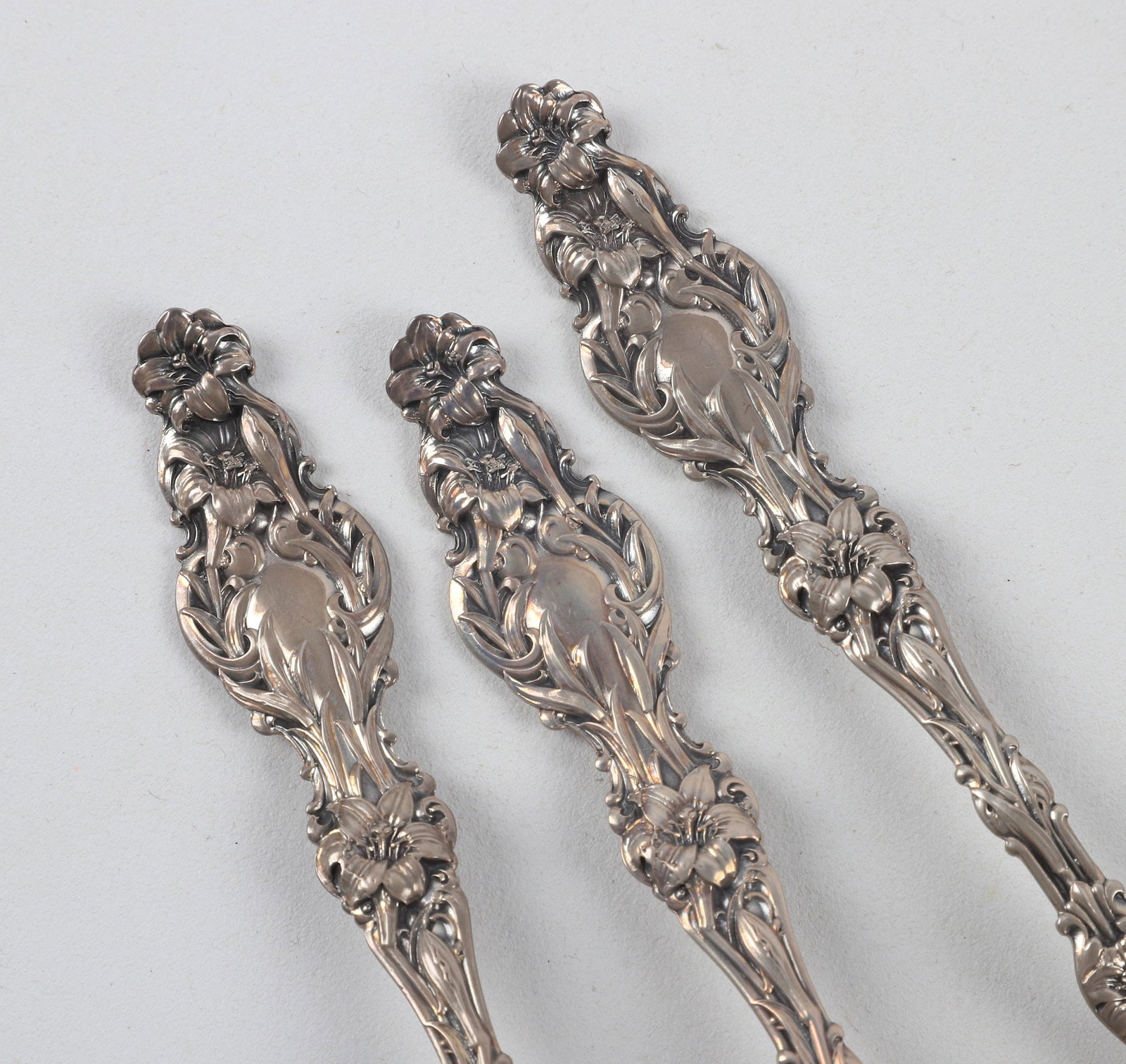 (22) Sterling Silver Whiting 'Lily' Pattern Flatware - 2