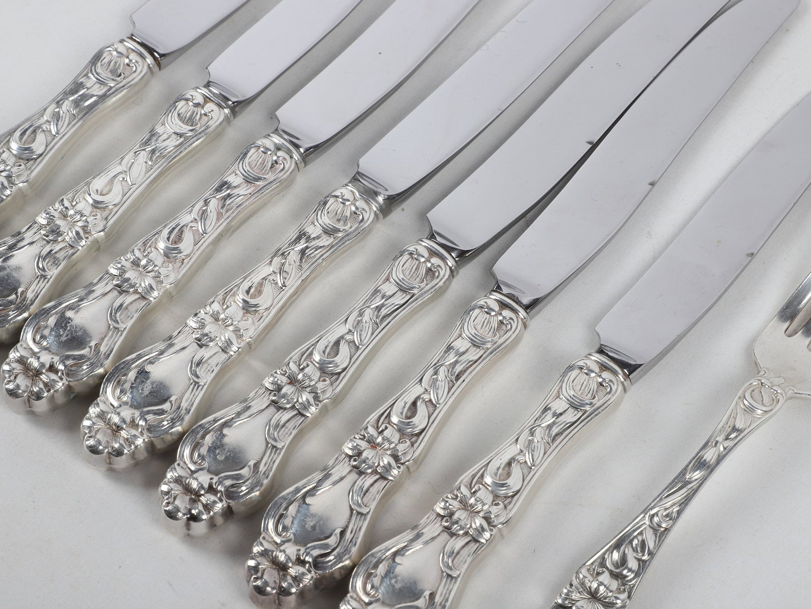 (22) Sterling Silver Whiting 'Lily' Pattern Flatware - 9
