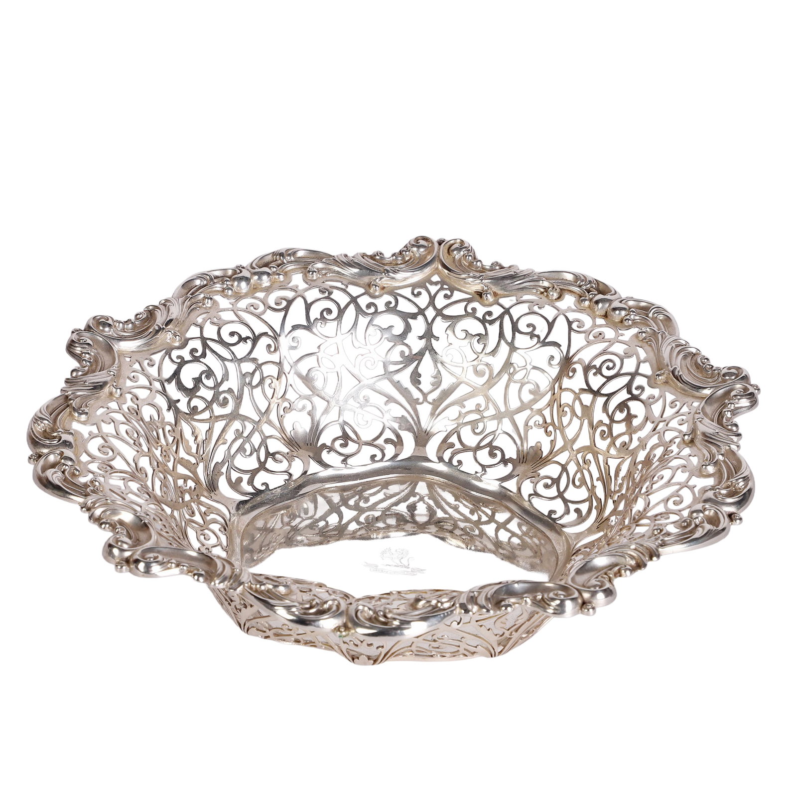 Whiting Rococo Sterling Silver Openwork Fruit Bowl (1 of 11)