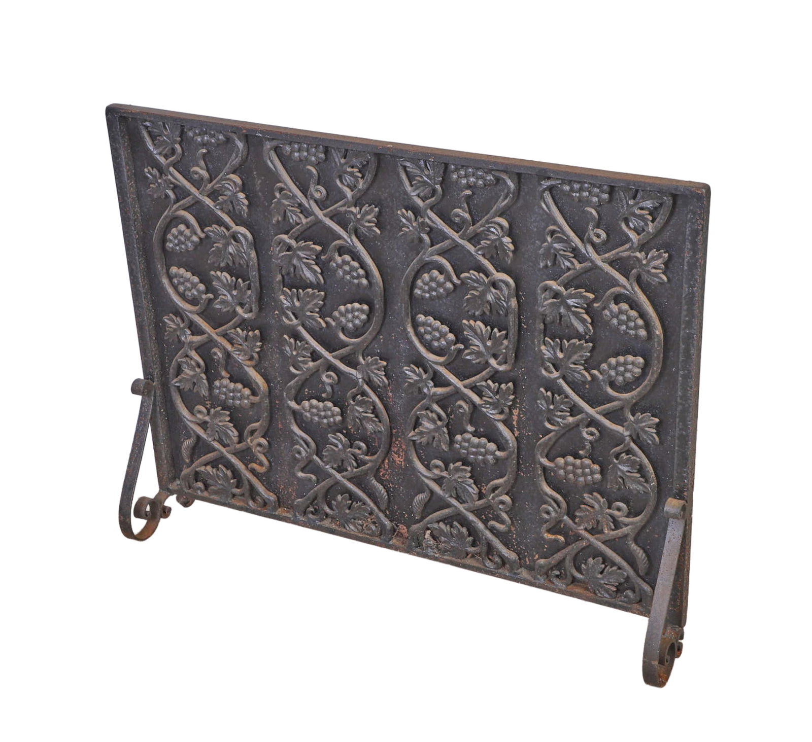 Victorian Cast Iron Grapevine Fireplace Screen (1 of 5)