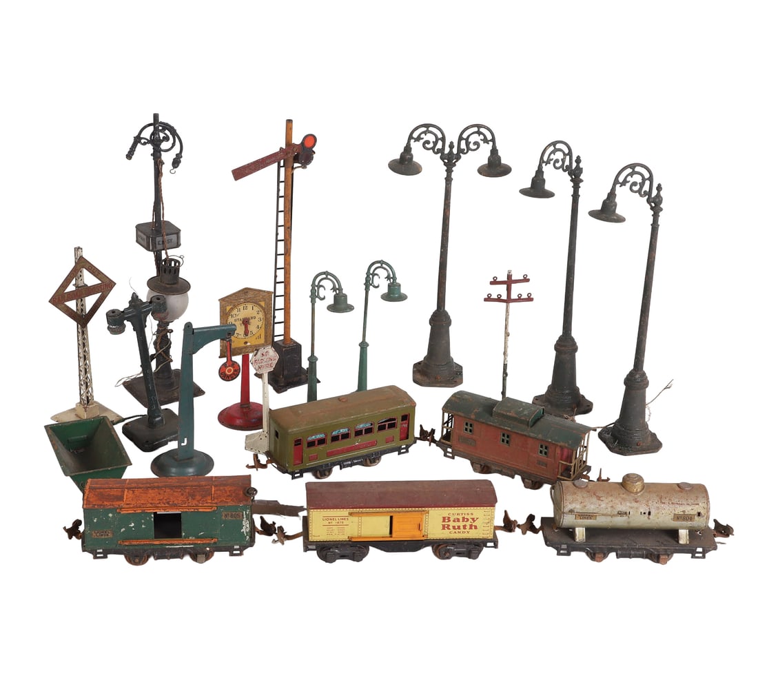 (18) Piece Prewar Model Trains Feat. Lionel (1 of 20)