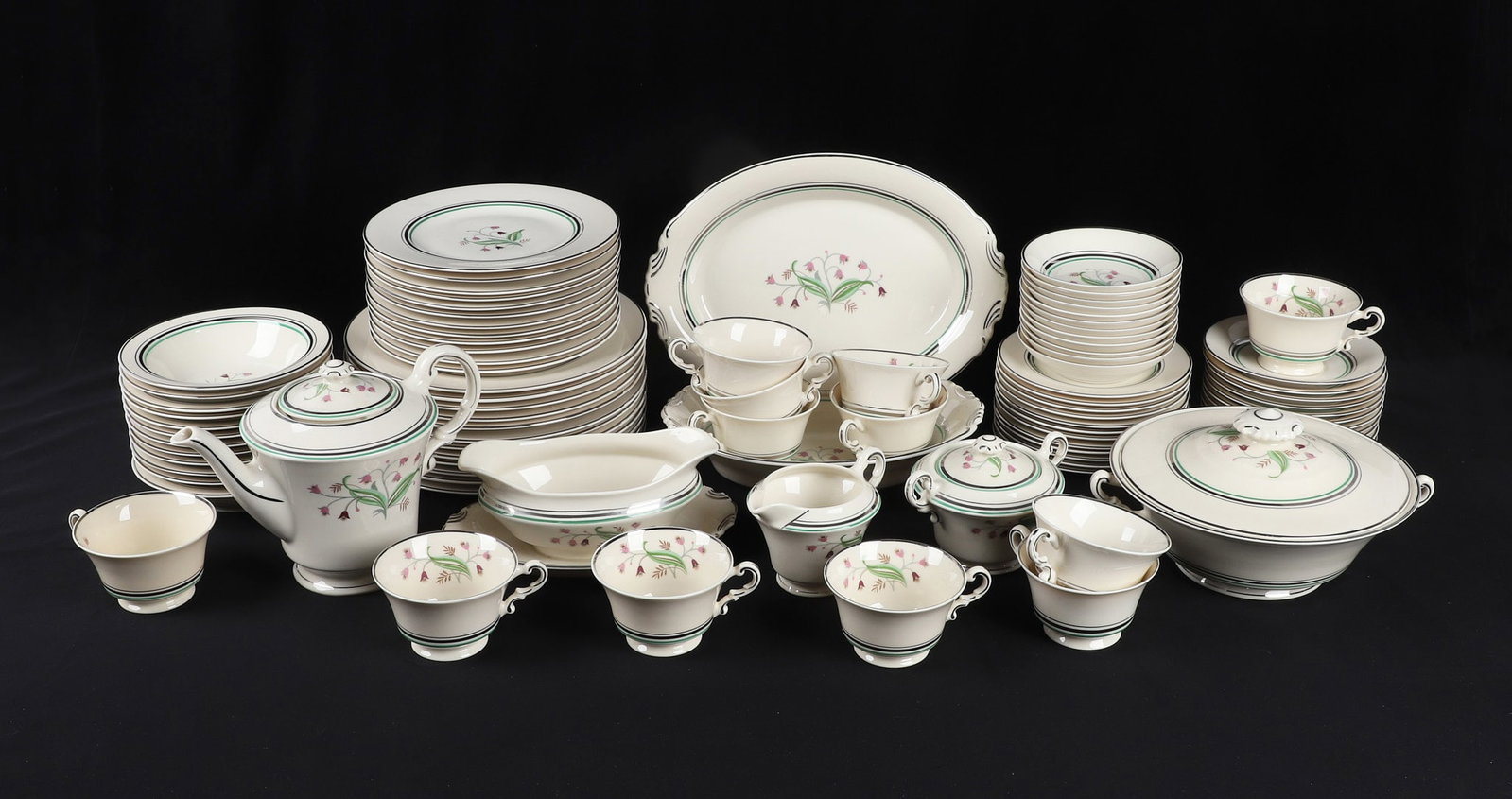 (91) Corabel Old Ivory Syracuse China, Service for 12 (1 of 16)