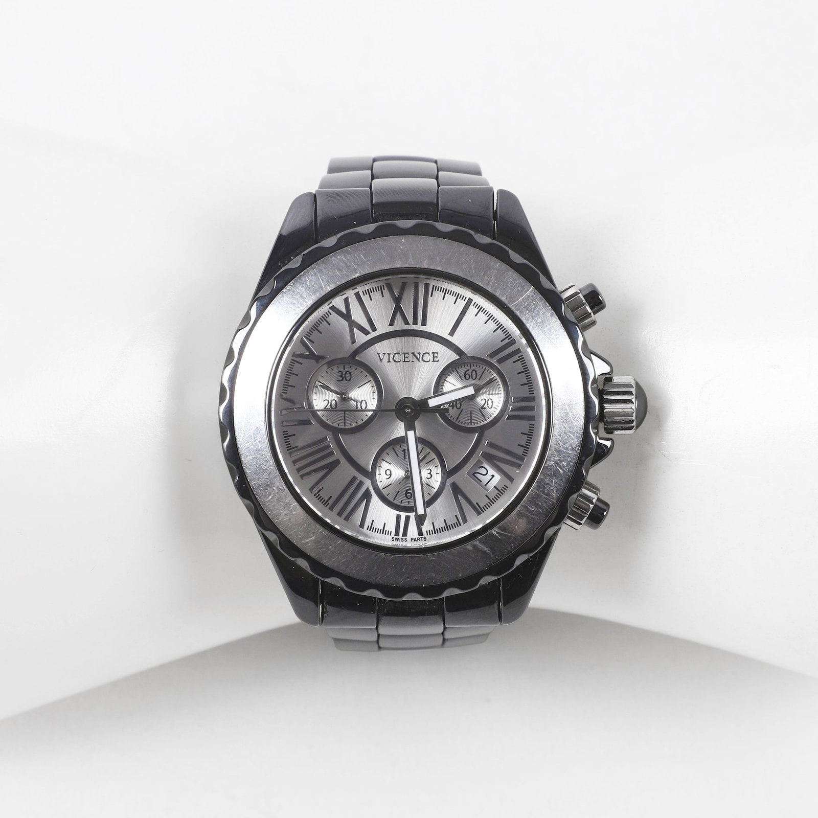Vicence Womens Chronograph Watch: Vicence Womens Chronograph Watch Vicence Womens Chronograph quartz wristwatch with stainless steel case and 14K gold bezel