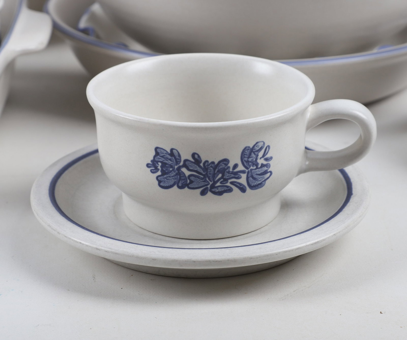 Assorted Pfaltzgraff 'Yorktowne' Dinnerware - 4