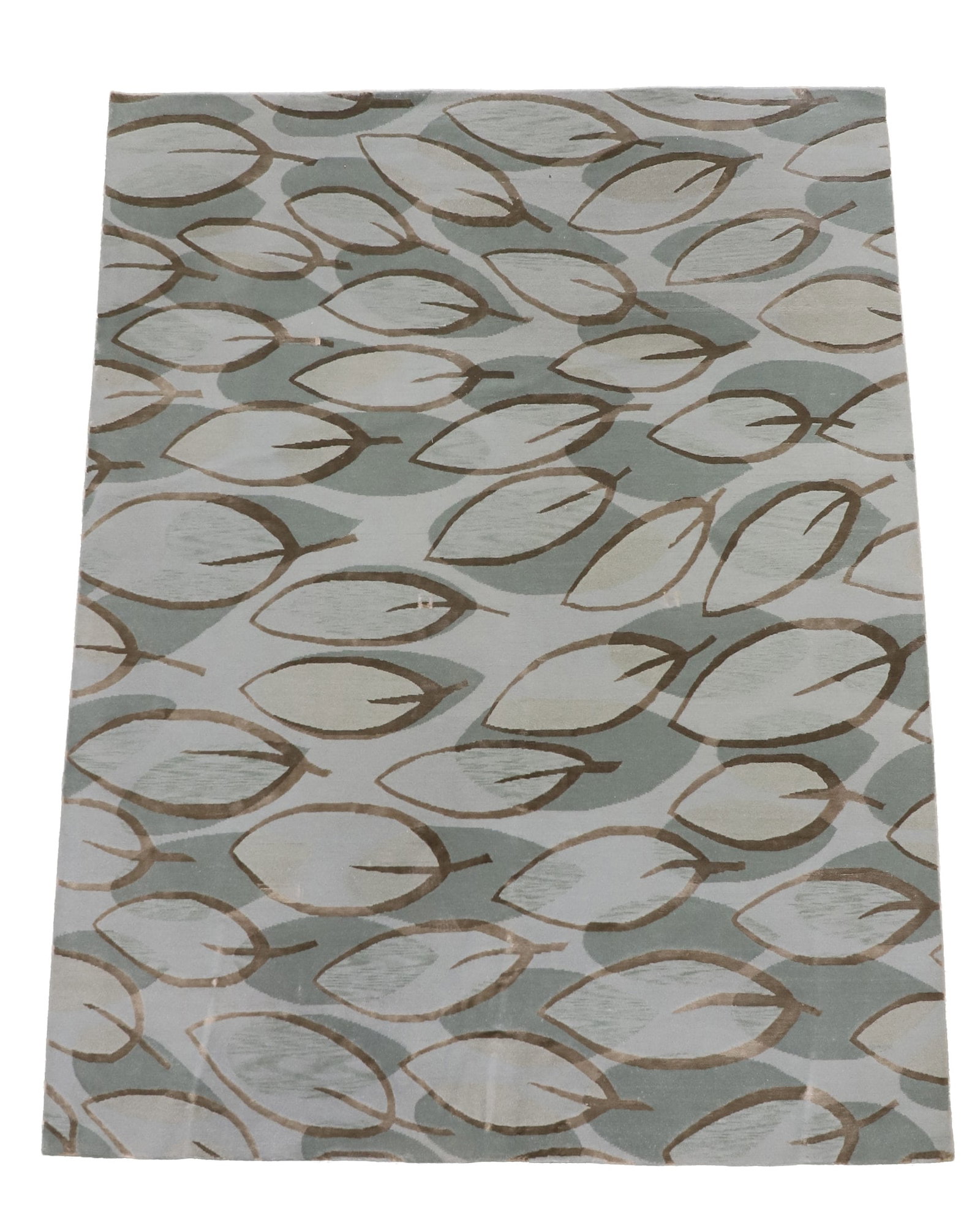 Modernist Silk Blend Rug 7'11" x 10': Modernist Silk Blend Rug 7'11" x 10' Modernist falling leaves design. Size: 7'11" x 10'