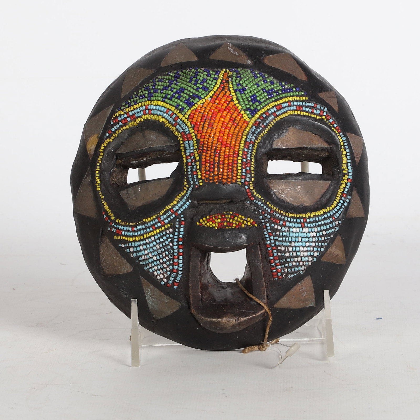 Assorted Ethnographic Decor - 15