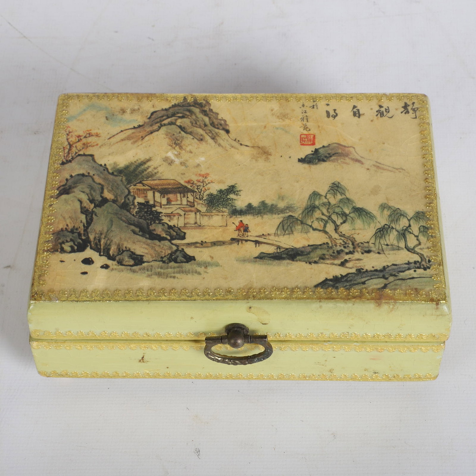 Assorted Ethnographic Decor - 20