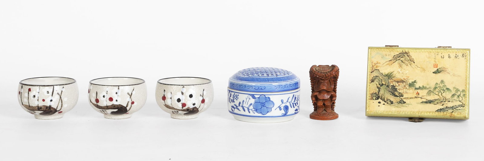 Assorted Ethnographic Decor - 4