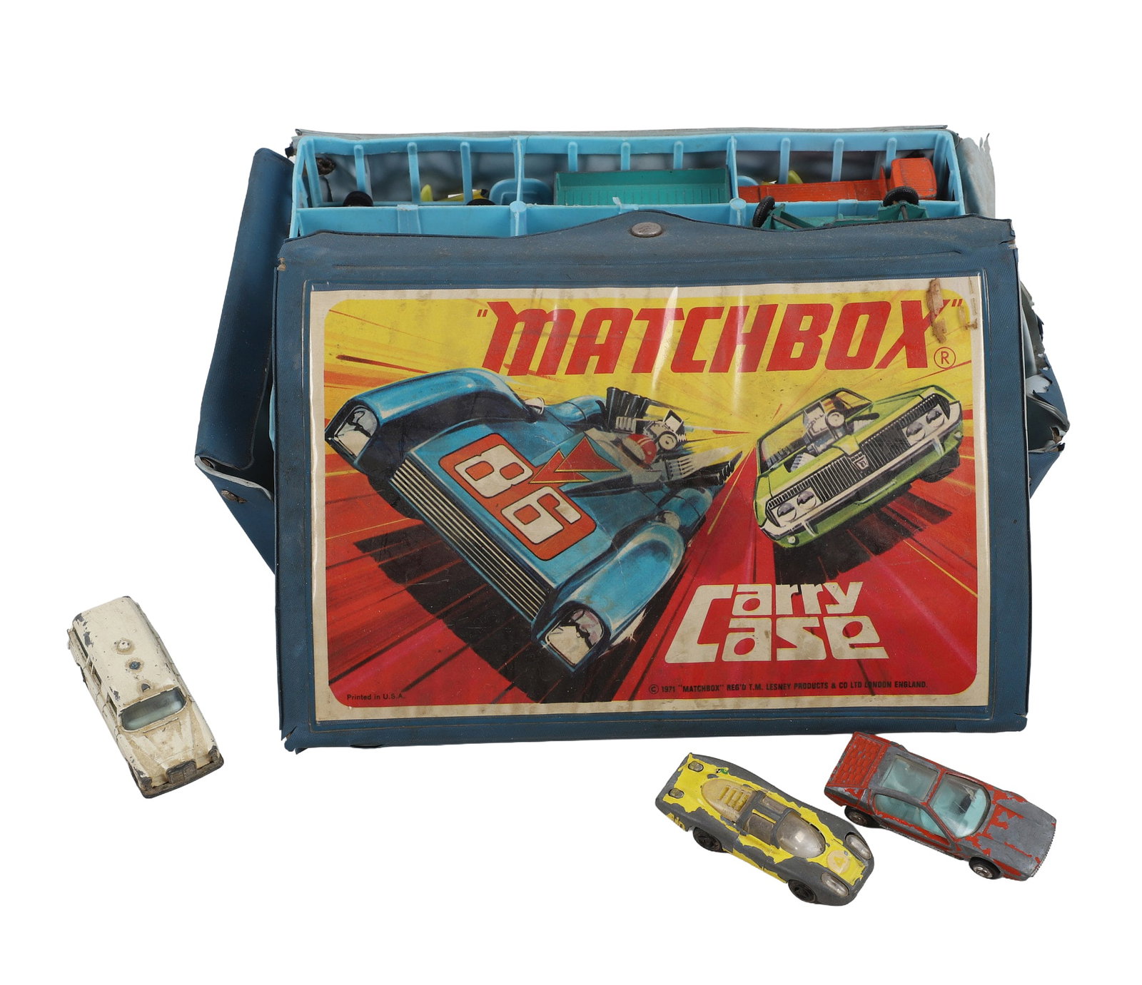 Vintage 1971 Matchbox Superfast 24-Car Carry Case by Lesney Products.: Vintage 1971 Matchbox Superfast 24-Car Carry Case by Lesney Products. Case with collection of cars inside. Case and cars with wear.