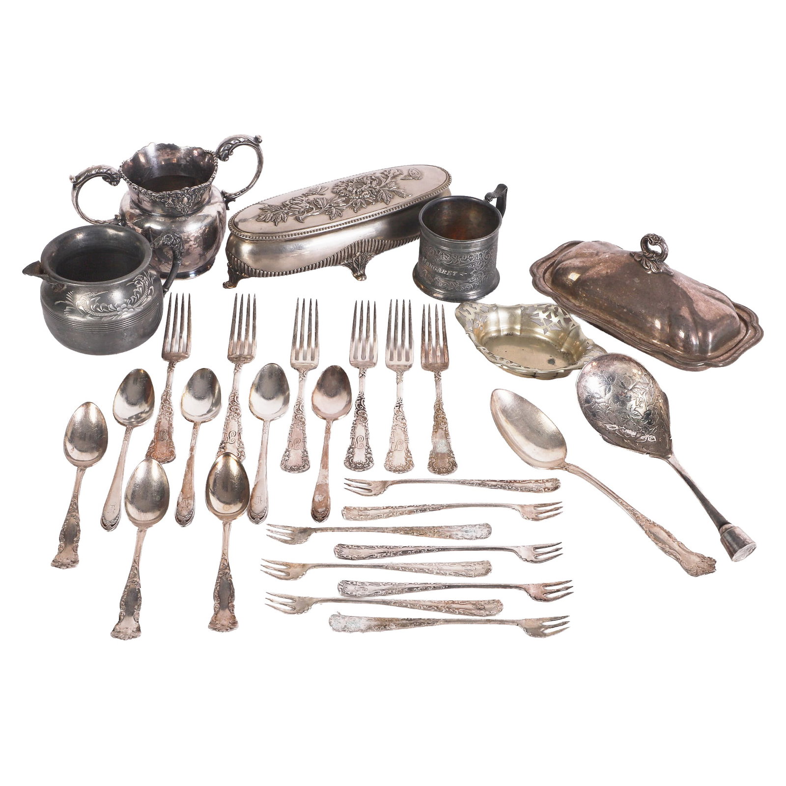 (30) Group Silver Plate to Include Rogers Creamer: (30) Group Silver Plate to Include Rogers Creamer Silverplate Grouping To Include Roger Silverplate Creamer, Derby Silver Co. sugar, Gull-craft Silversmith butter dish, Floral Repousse style dresser b