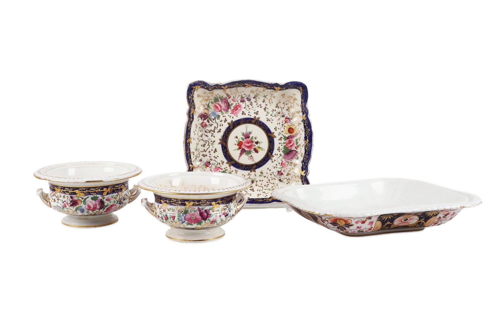 (4) Cobalt Blue & Gilt Floral Porcelain: (4) Cobalt Blue & Gilt Floral Porcelain (4) English porcelain in matching cobalt with gilt floral accents. Includes a 9 1/4" x 10 3/4" Derby lidless tray, (2) 6 1/4"W New Hall style miniature