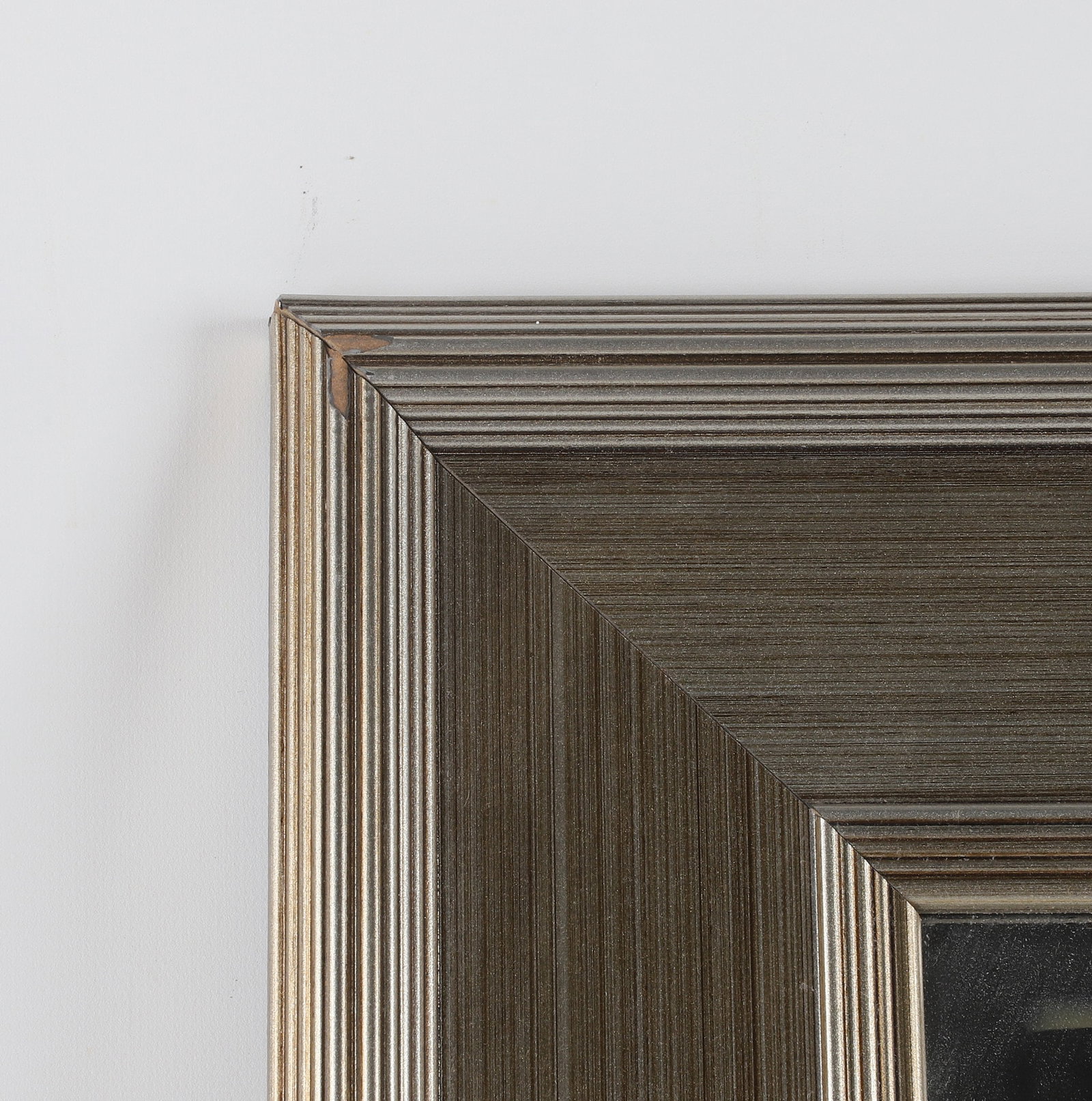 Decorative Dressing Mirror - 3